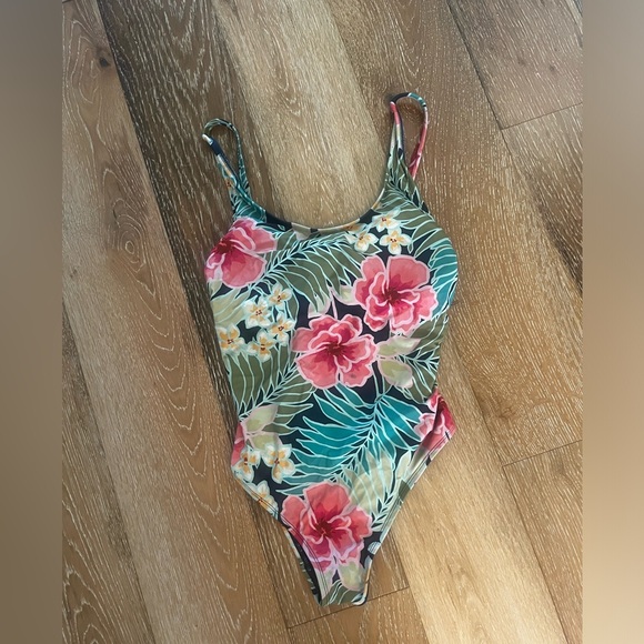 HURLEY One-Piece Swimsuit Pink Poppy Floral Adjustable Straps size small - Picture 3 of 6